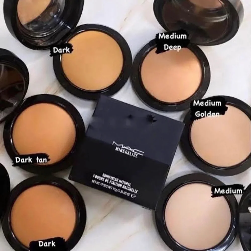 Medium Golden Mac Mineralize SkinFinish Natural Powder Brand New in Box